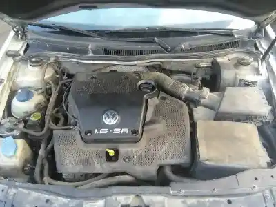 Sloopvoertuig volkswagen golf iv berlina (1j1) * van het jaar 1999 aangedreven akl