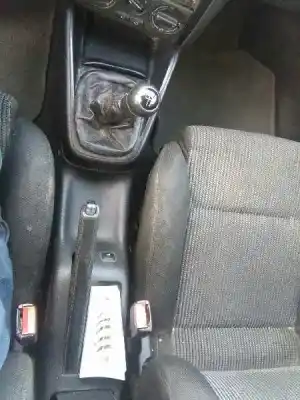 Sloopvoertuig volkswagen golf iv berlina (1j1) * van het jaar 1999 aangedreven akl