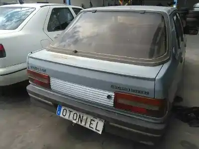 Véhicule à la ferraille peugeot 309 grd de l'année 1988 alimenté d9a