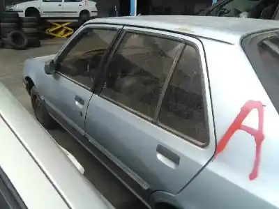 Véhicule à la ferraille peugeot 309 grd de l'année 1988 alimenté d9a