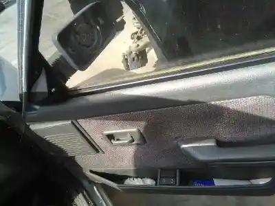 Véhicule à la ferraille peugeot 309 grd de l'année 1988 alimenté d9a