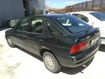 Здавання транспортного засобу ford escort berlina/turnier bravo turnier року 1996 потужний l1e