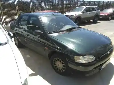 Здавання транспортного засобу ford escort berlina/turnier bravo turnier року 1996 потужний l1e