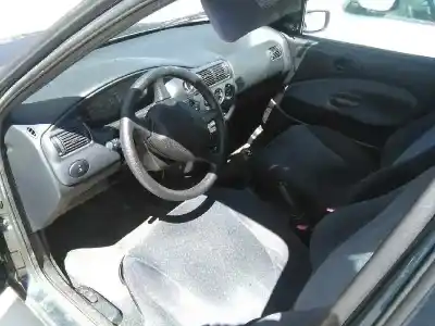 Здавання транспортного засобу ford escort berlina/turnier bravo turnier року 1996 потужний l1e