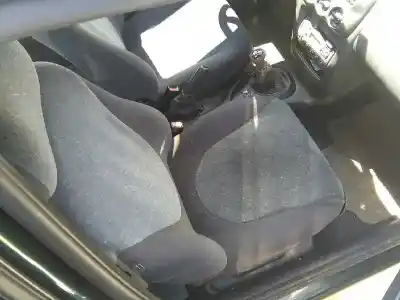 Здавання транспортного засобу ford escort berlina/turnier bravo turnier року 1996 потужний l1e