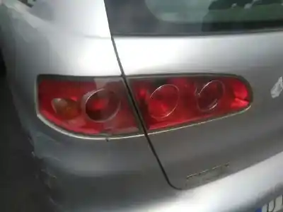 Здавання транспортного засобу seat ibiza (6l1) signo року 2002 потужний azq
