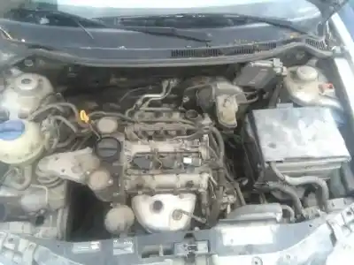 Здавання транспортного засобу seat ibiza (6l1) signo року 2002 потужний azq