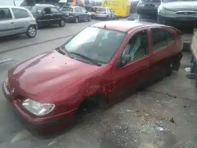 Veículo de Sucata renault megane i berlina hatchback (ba0) 1.9 diesel do ano 1998 alimentado f8q