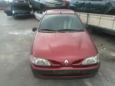 Veículo de Sucata renault megane i berlina hatchback (ba0) 1.9 diesel do ano 1998 alimentado f8q