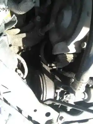 Veicolo di demolizione honda civic berlina 5 (eu7/8) 1.7 ctdi es dell'anno 2004 alimentato 4ee2