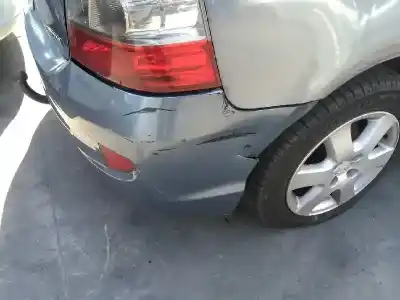 Veicolo di demolizione honda civic berlina 5 (eu7/8) 1.7 ctdi es dell'anno 2004 alimentato 4ee2
