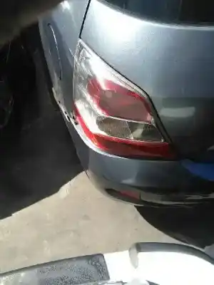 Veicolo di demolizione honda civic berlina 5 (eu7/8) 1.7 ctdi es dell'anno 2004 alimentato 4ee2