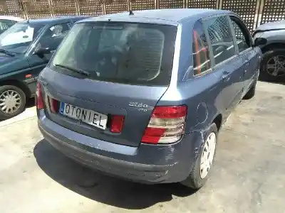 Здавання транспортного засобу fiat stilo (192) 1.9 jtd cat року 2002 потужний 192a1000