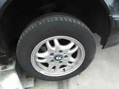 Sloopvoertuig bmw serie 5 berlina (e34) 525td van het jaar 1995 aangedreven 25-6t-1