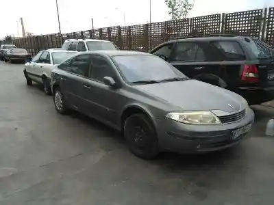 Здавання транспортного засобу renault laguna ii (bg0) authentique року 2001 потужний 