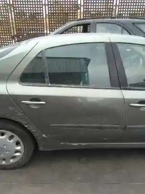 Здавання транспортного засобу renault laguna ii (bg0) authentique року 2001 потужний 