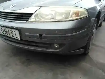 Здавання транспортного засобу renault laguna ii (bg0) authentique року 2001 потужний 