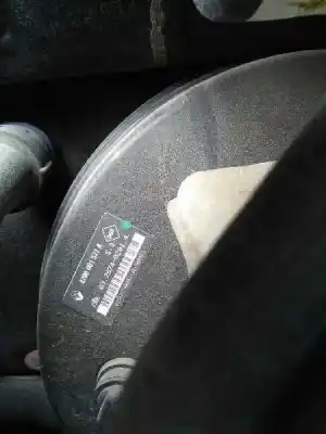Здавання транспортного засобу renault laguna ii (bg0) authentique року 2001 потужний 