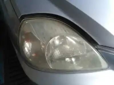 Veículo de Sucata kia rio rs berlina do ano 2004 alimentado a3d