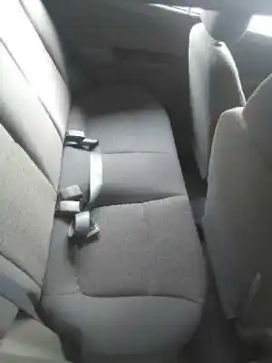 Veículo de Sucata kia rio rs berlina do ano 2004 alimentado a3d