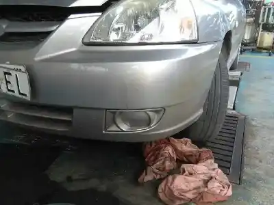 Veículo de Sucata kia rio rs berlina do ano 2004 alimentado a3d