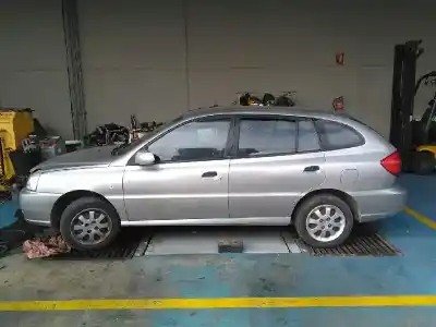 Veículo de Sucata kia rio rs berlina do ano 2004 alimentado a3d