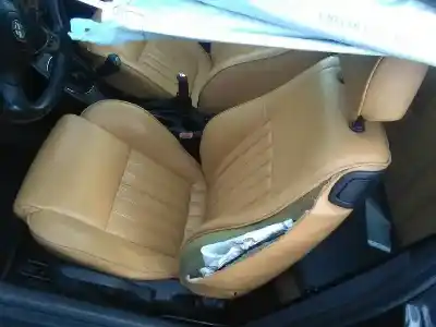 Vehicul casat alfa romeo 147 (190) 1.6 16v cat al anului 2002 alimentat ar32104