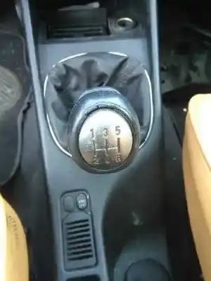 Vehicul casat alfa romeo 147 (190) 1.6 16v cat al anului 2002 alimentat ar32104