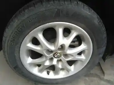 Vehicul casat alfa romeo 147 (190) 1.6 16v cat al anului 2002 alimentat ar32104