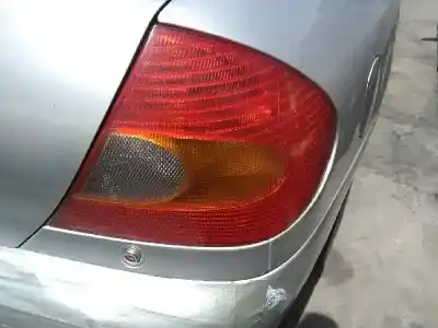 Sloopvoertuig ford mondeo berlina (gd) ambiente van het jaar 1998 aangedreven rfn