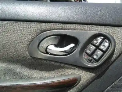 Sloopvoertuig ford mondeo berlina (gd) ambiente van het jaar 1998 aangedreven rfn