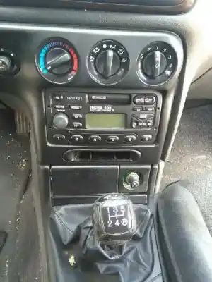 Sloopvoertuig ford mondeo berlina (gd) ambiente van het jaar 1998 aangedreven rfn