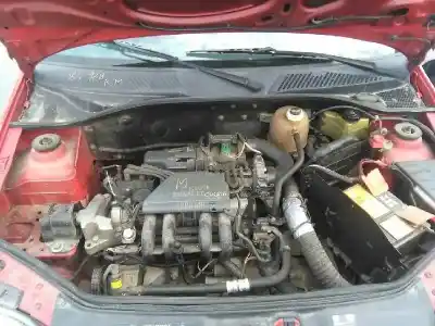 Здавання транспортного засобу renault clio ii fase i (b/cbo) 1.2 року 1998 потужний d7f