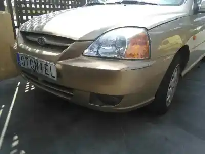 Veículo de Sucata kia rio rs berlina do ano 2003 alimentado a3d