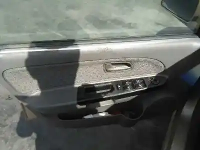 Veículo de Sucata kia rio rs berlina do ano 2003 alimentado a3d