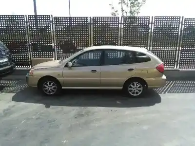 Veículo de Sucata kia rio rs berlina do ano 2003 alimentado a3d