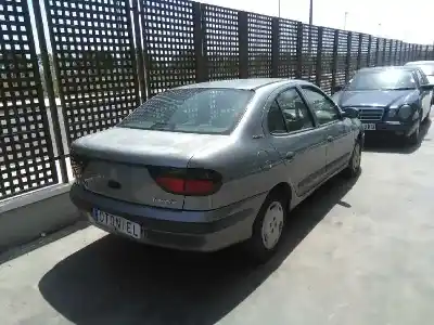 Scrapping Vehicle renault megane i classic (la0) 1.6e rn of the year 1998 powered k7m