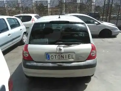 Утилизация автомобиля renault clio ii fase ii (b/cb0) 1.2 16v года 2004 питание d4f b7