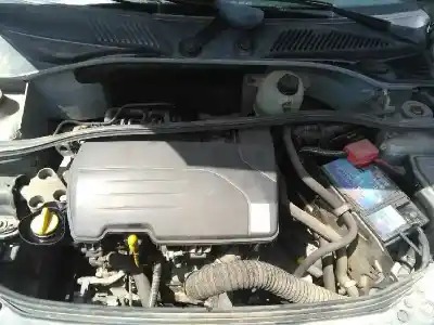 Утилизация автомобиля renault clio ii fase ii (b/cb0) 1.2 16v года 2004 питание d4f b7