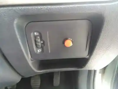 Утилизация автомобиля renault clio ii fase ii (b/cb0) 1.2 16v года 2004 питание d4f b7