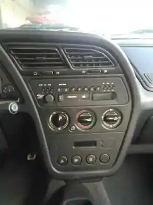Verschrottungsfahrzeug peugeot 306 berlina 3/5 puertas (s1) style d des jahres 1996 angetrieben d9b