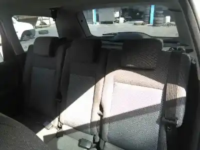 Здавання транспортного засобу ford focus c-max (cap) ghia (d) року 2006 потужний kkda