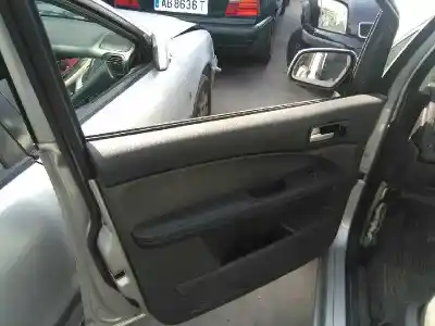 Здавання транспортного засобу ford focus c-max (cap) ghia (d) року 2006 потужний kkda