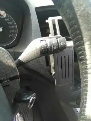 Здавання транспортного засобу ford focus c-max (cap) ghia (d) року 2006 потужний kkda