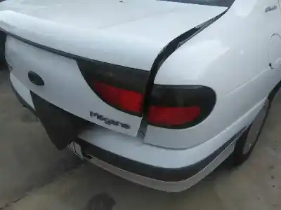 Veículo de Sucata renault megane i classic (la0) 2.0 alize do ano 1999 alimentado f3r