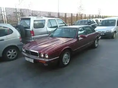 Здавання транспортного засобу JAGUAR XJ6/12 3.2 CAT року 1996 потужний 9H