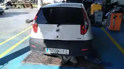 Verschrottungsfahrzeug fiat punto berlina (188) 1.3 jtd classic des jahres 2008 angetrieben 188a9000