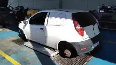 Verschrottungsfahrzeug fiat punto berlina (188) 1.3 jtd classic des jahres 2008 angetrieben 188a9000