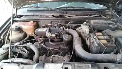 Veículo de Sucata ford fiesta berlina ghia do ano 1996 alimentado j4c