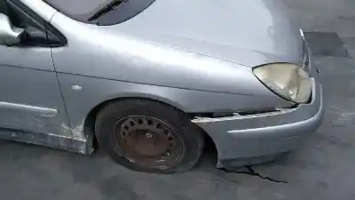 Vehicul casat citroen c5 berlina 2.2 hdi vivace al anului 2001 alimentat 4hx